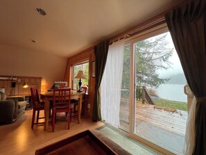 Interior - Cozy Lakefront Cabin "Swallows Nest" (Shelton)