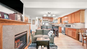 Smart TV, fireplace, DVD player, foosball