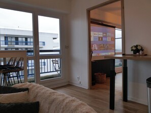 Interior - Panoramik station +parking (Nancy)