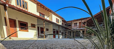 Comfort Apartment | Terrace/patio