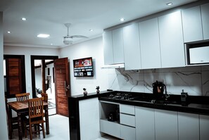 Family Apartment | Private kitchen - Villa Sete Quedas  (Paraty)