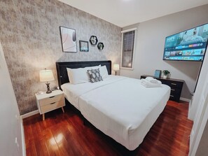 Room - Ledge / 2 King Beds / Elevator / 2 Ensuite / W/D (Philadelphia)