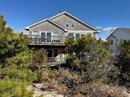 Ocean Front, Cherry Grove, Fire Island 2 Bedroom, First Floor - Great Location