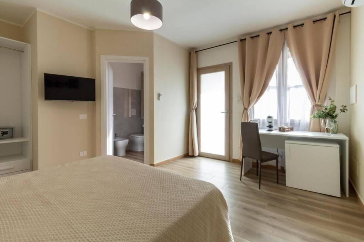 Chambre Double, patio, vue jardin