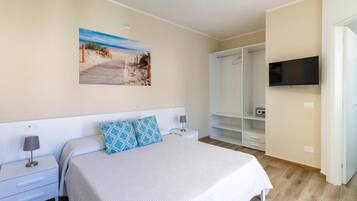 Double Room, Patio, Garden View