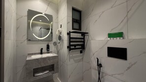 Appartement, 1 slaapkamer, toegankelijk voor mindervaliden, roken | Badkamer