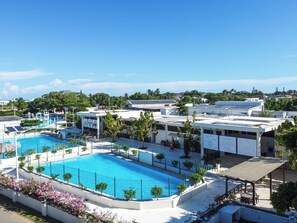 Apartment, 1 Bedroom, Accessible, Patio | Pool - Apartamentos en Parque Acuático (Sosúa)