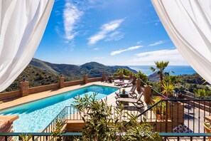 House | 5 bedrooms - Villa Flores (Nerja)