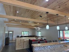 Dining - Cliff Cabin 4B/3BA Cabin Big Mtn Rver Views Deck Breakfast Bar AC NEW BUILD 3/26 (South Fork)