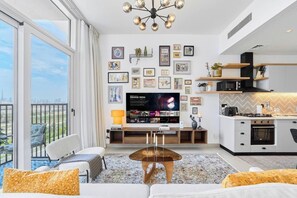 Interior - Modern 1BR Retreat in Collective 2.0 Dubai Hills (Dubai)