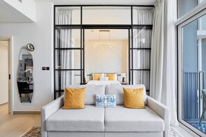 Desk, iron/ironing board, WiFi, bed sheets - Modern 1BR Retreat in Collective 2.0 Dubai Hills (Dubai)