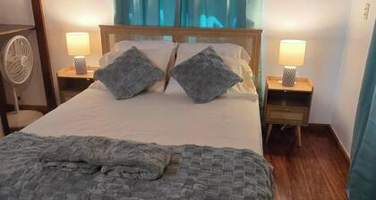 Ixora Cabana - Cozy Studio Style Cabana in Hopkins Village. Pet Friendly.