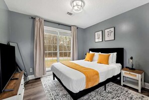 3 bedrooms, iron/ironing board, travel crib, WiFi