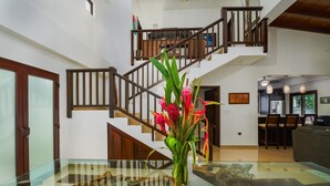 Ảnh chưa phân loại, 4 trong số 46 ảnh, nút