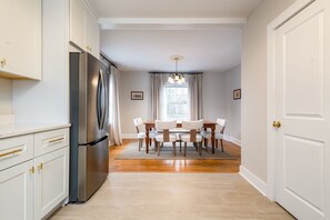 Interior - Spacious ND Home Near Angela Blvd (South Bend)