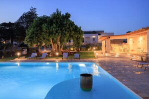 Pool - MASSERIA IL VIGNALE (OSTUNI)