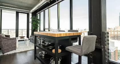 Spacious High-Rise Condo | 2 Bed | 2 Bath |