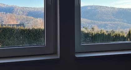 Chalet Eichenpanorama - Waldildylle anspruchsvoll genießen