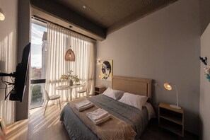1 slaapkamer, een strijkplank/strijkijzer, wifi, beddengoed