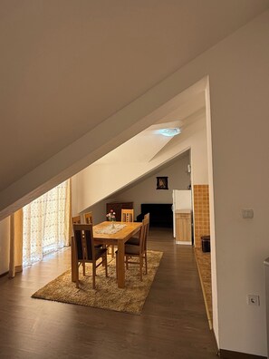 Dining - Cozy 3-Bedroom Apartment with Great View Near City Center (Kotor)