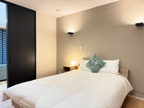 Room - Akikawa Toshima 1 | 20 mins to Airport | Steel-Frame 3BR | Up to 6 Guests (Kumamoto)