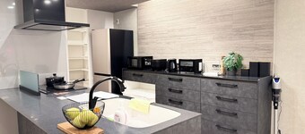 Akikawa Ozu 1 | 15 mins to TSMC | Steel-Frame 3BR | Up to 6 Guests