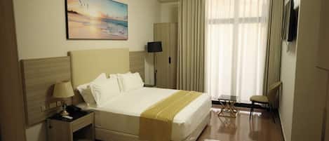 Chambre Deluxe, balcon, vue sur la ville