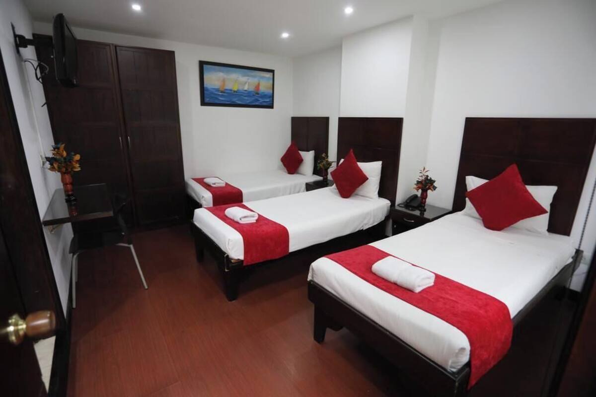 Quarto triplo básico