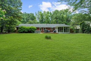 Exterior - Cozy Pet-Friendly Backyard Oasis (Mableton)