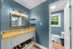 Bathroom - Cozy Pet-Friendly Backyard Oasis (Mableton)