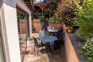 View from property - Hotel Kanarek (Prague)