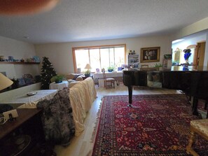 Interior - Quiet Private Suite • King Bed • Workspace • Owner-Occupied Home (Crescent City)