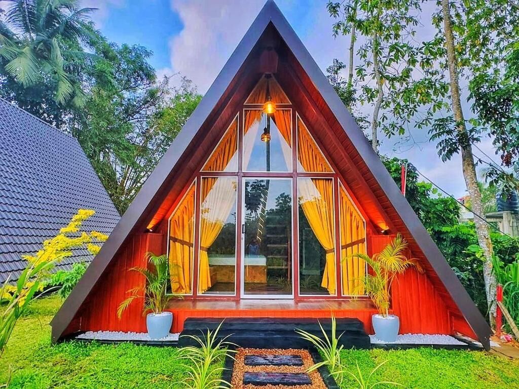 ซูพีเรียชาเลท์, ระเบียง, วิวสวน | บริเวณภายนอก