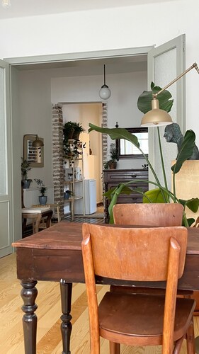 Boutique Büyükada Flat: Historic Greek House with Private Veranda