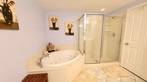 Towels, soap, shampoo, toilet paper - 7th-Floor Belmont Towers | Ocean + Boardwalk Views (Ocean City)