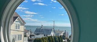 Spacious 3 Bedroom, 2  Bath Home Steps From the Water & Local Hotspots