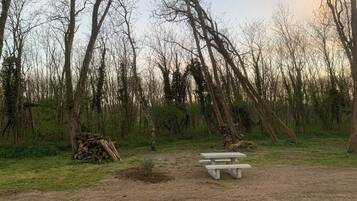 Enceinte de lâhĂ©bergement