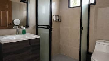 Double Room | Bathroom