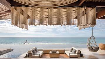 Luxury Villa, Ocean View, Beachfront | Property grounds