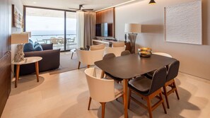 Suite de lujo, 3 habitaciones, vista al océano | Restaurantes