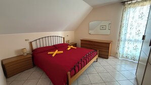 3 Schlafzimmer, Bügeleisen/Bügelbrett, kostenloses WLAN, Bettwäsche
