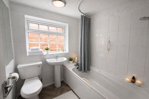 Hair dryer - Charming Flat • Great Location • Free Parking • Fast WiFi • Self-Check-In (Nottingham)