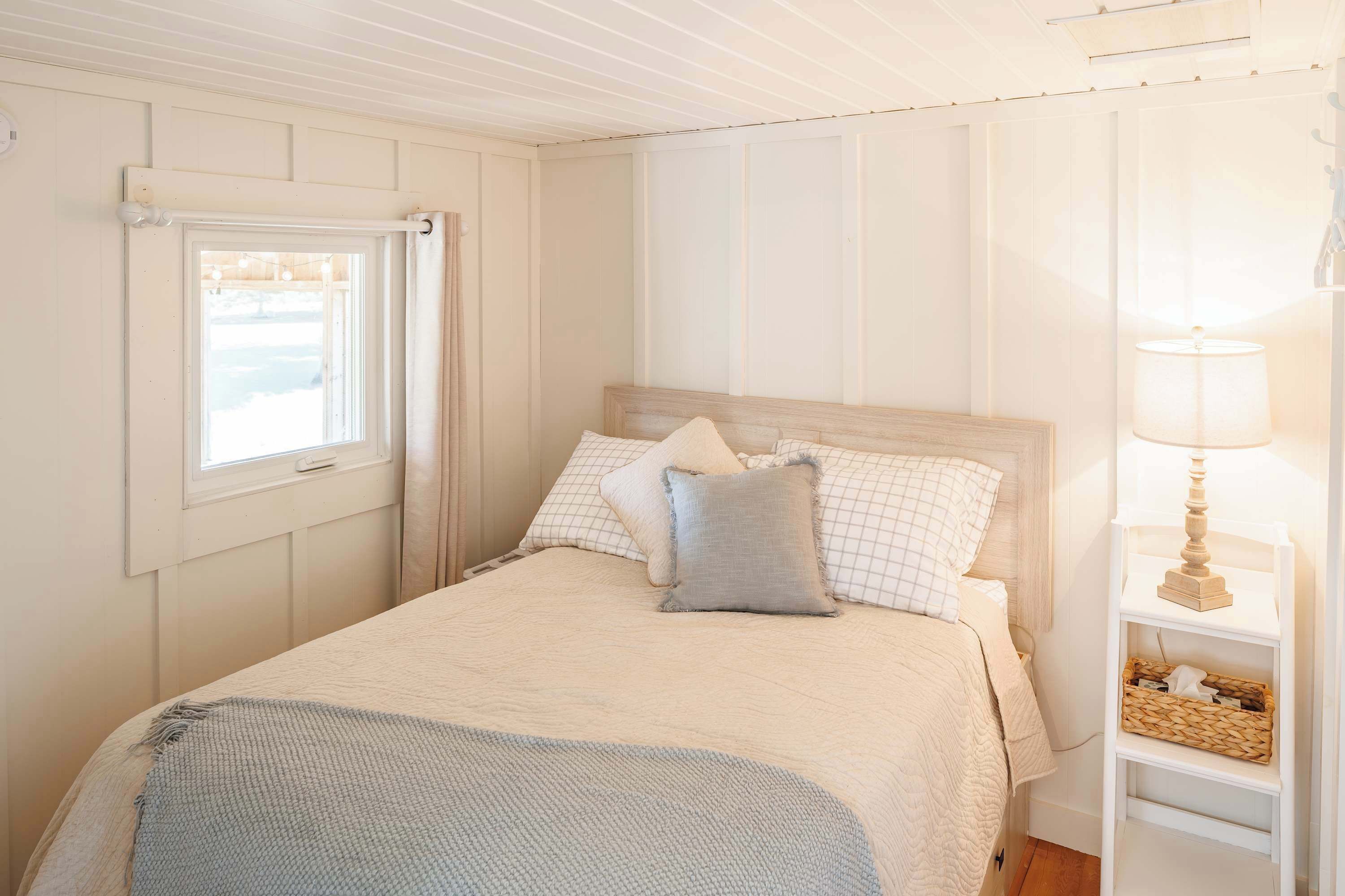 2 quartos, ferros/tábuas de passar roupa, Wi-Fi, roupa de cama