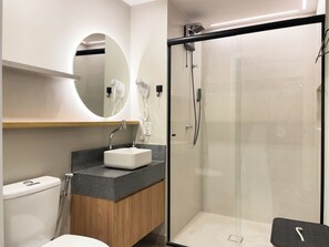 Studio | Bathroom - Mobi One Estação Oscar Freire (São Paulo)