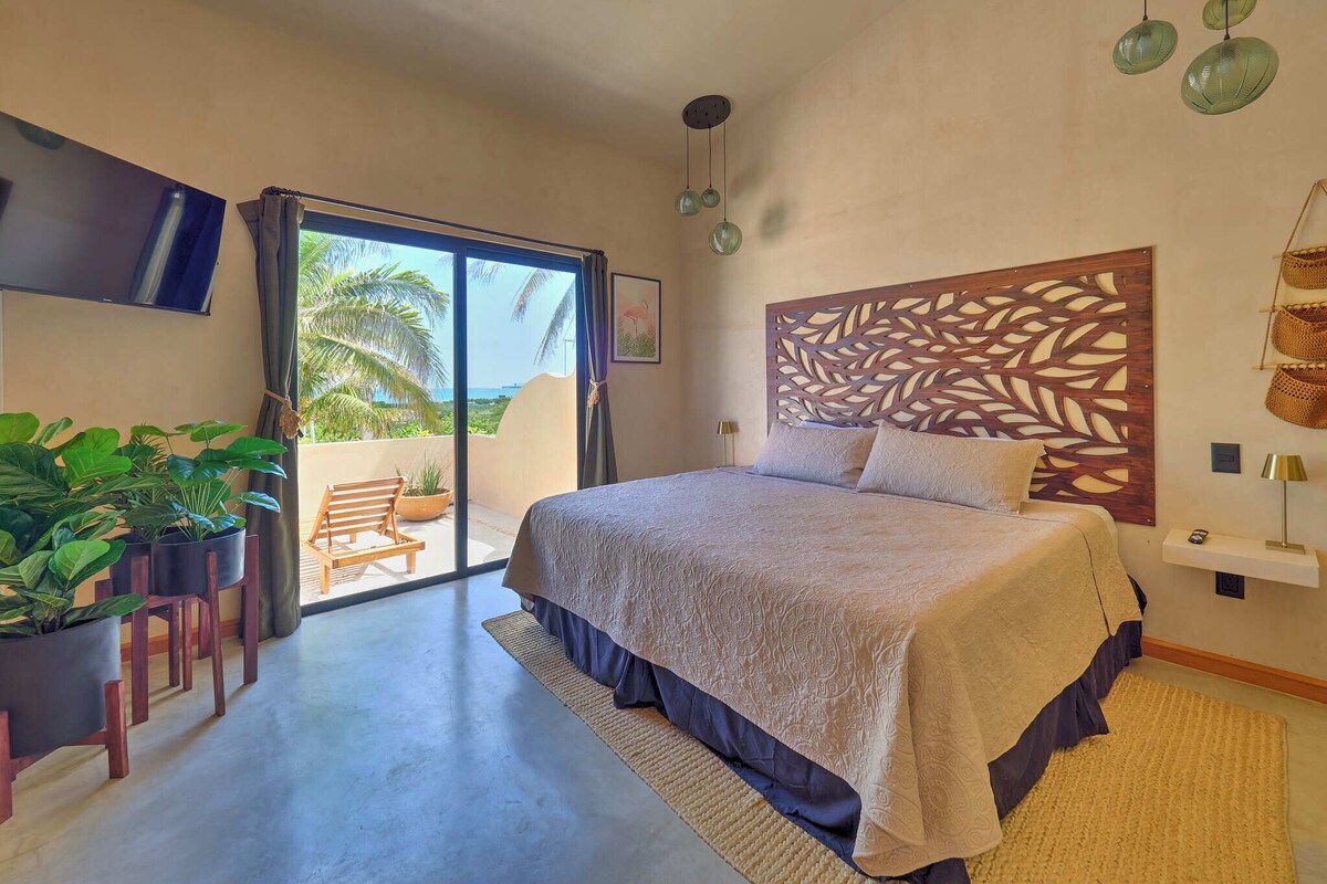 Deluxe Room, Balcony, Beach View (SUNSET) | In-room safe, WiFi (free)