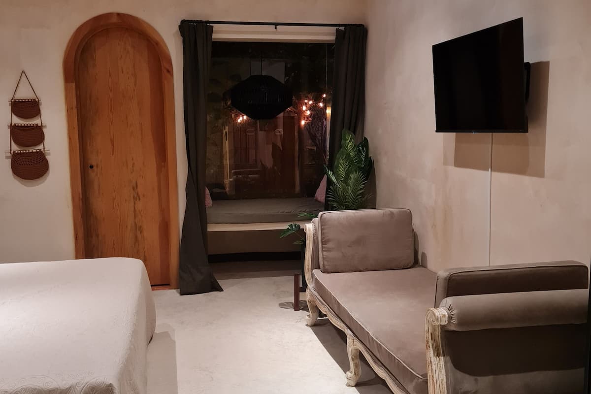 Deluxe Room, Garden View (TRANQUILITY)