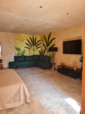 Kahden hengen perhehuone (yksi tai kaksi sänkyä), näköala puutarhaan (COVE) | Sisätilat