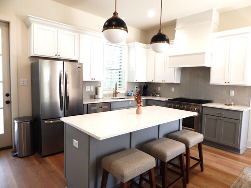 New Walk-On River Ranch Condo