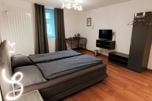 Superior Double or Twin Room | In-room safe, desk, laptop workspace, blackout drapes