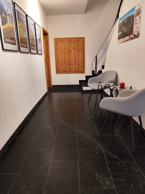 Reception - B&B Berninapass (Poschiavo)